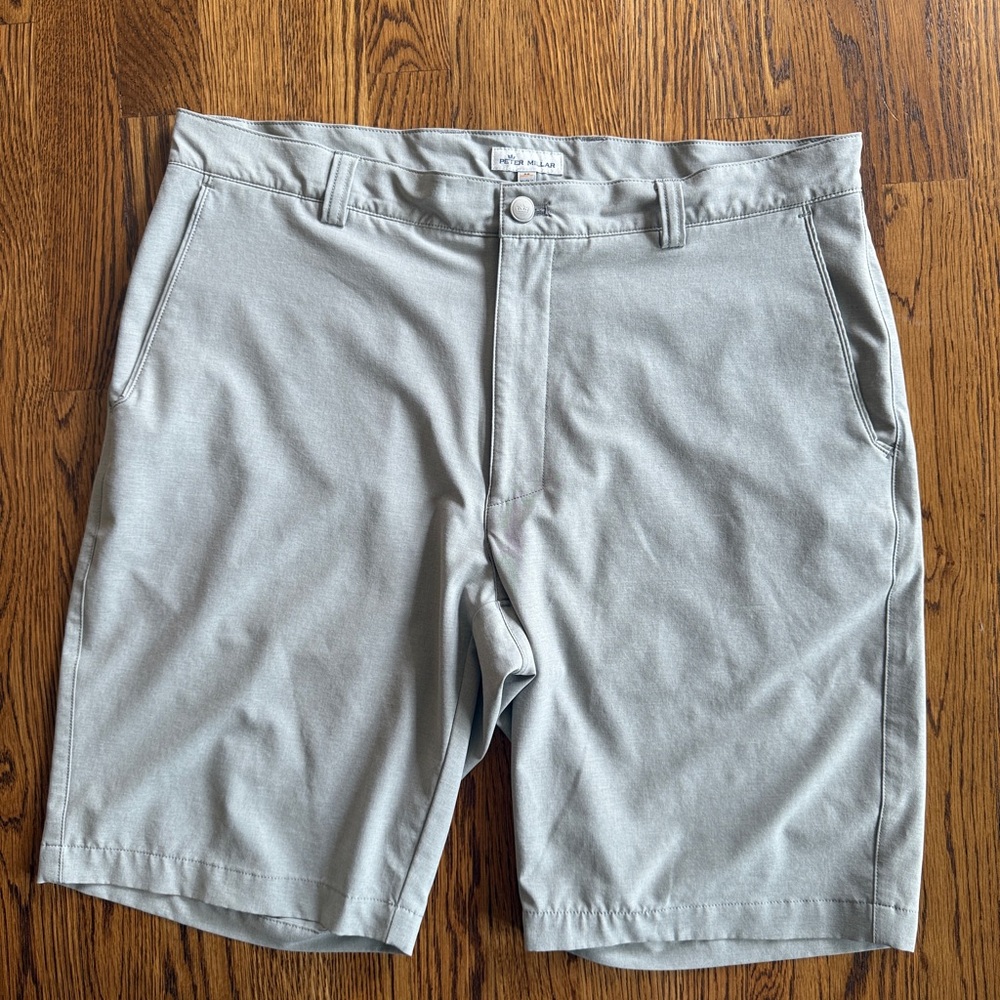 Men's Peter Millar Gray Shorts size 36